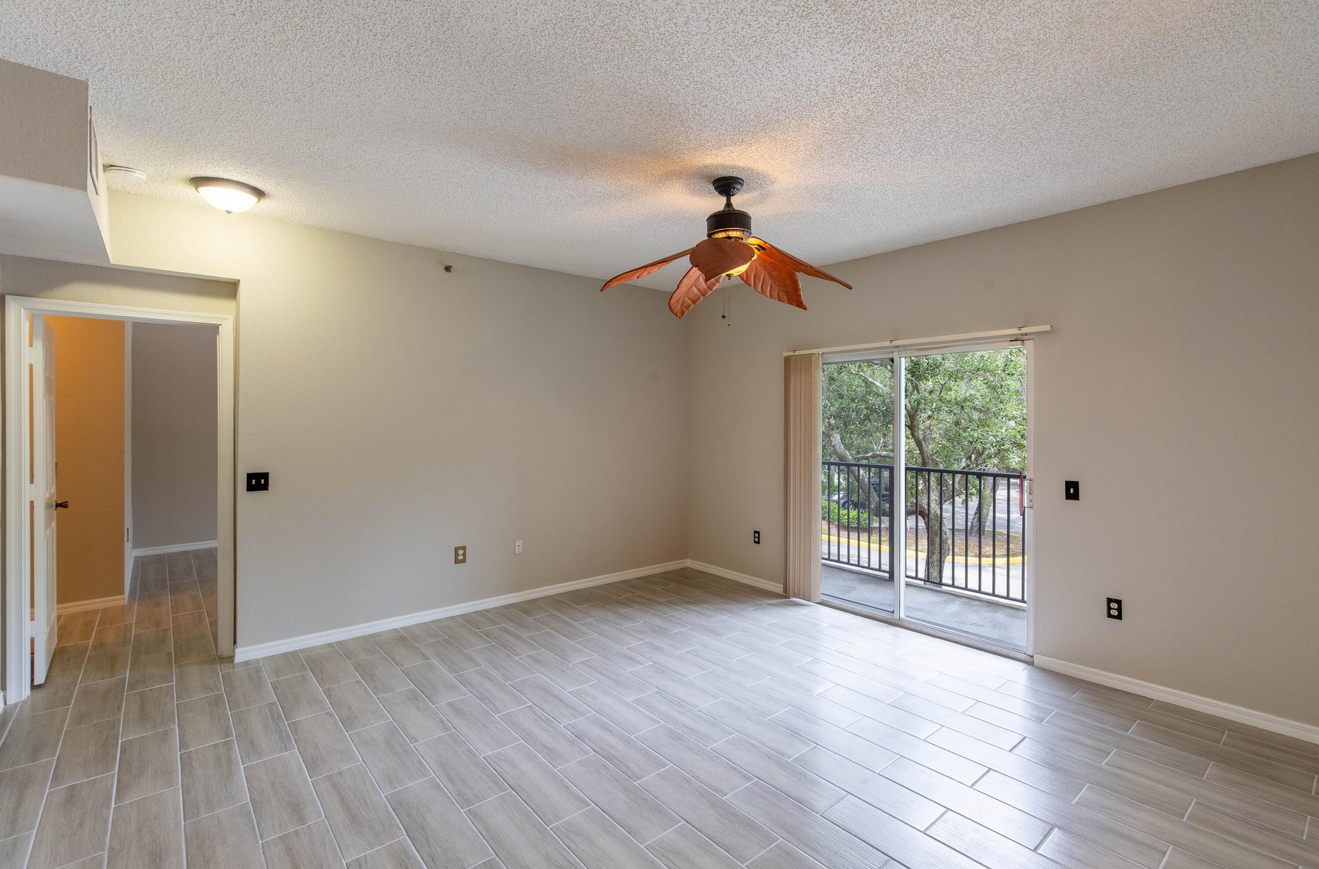  Unit 203 photo 9