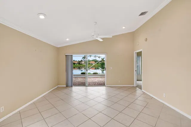 Residence photo 14