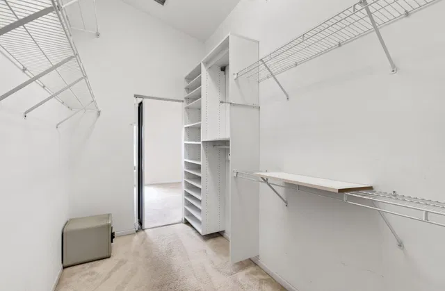  Residence photo 49
