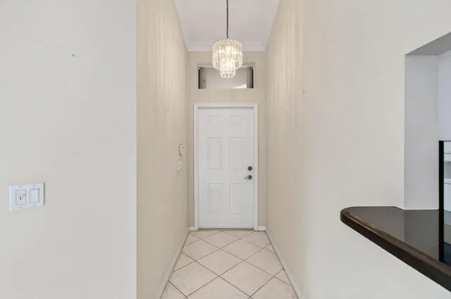  Residence photo 71