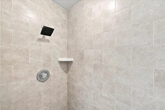  Residence photo 24