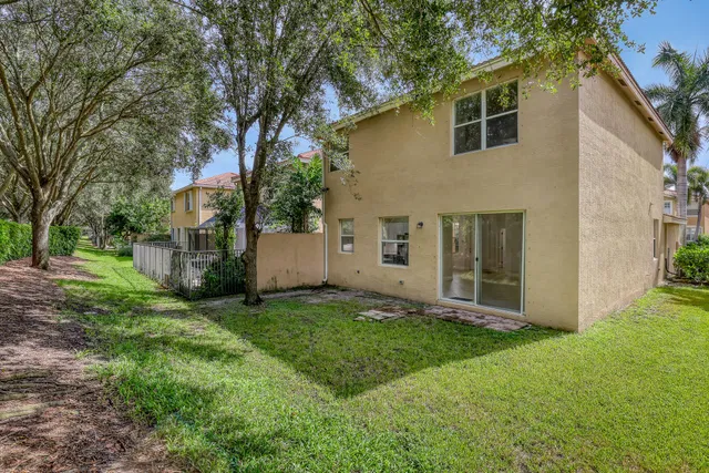 Residence photo 33
