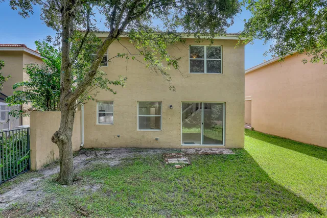 Residence photo 34