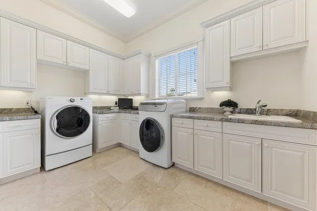 Residence photo 27