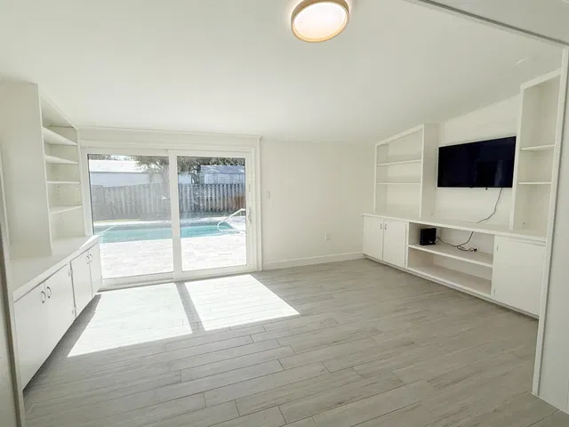  Residence photo 9
