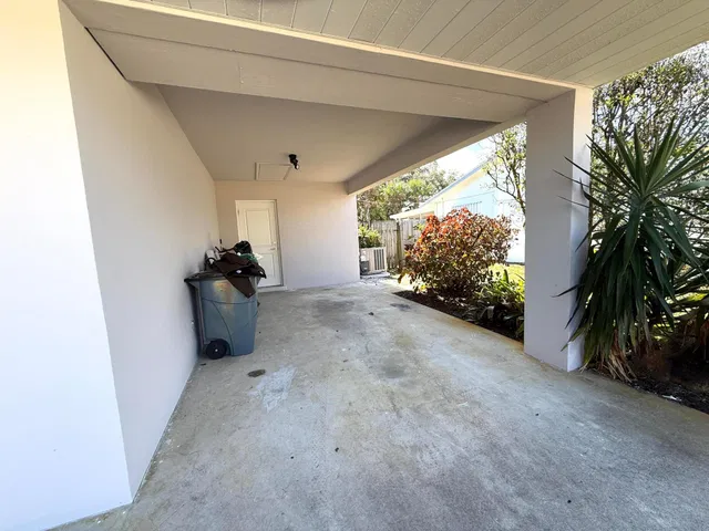  Residence photo 24