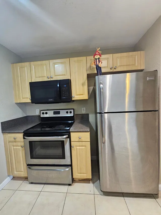 Residence photo 6