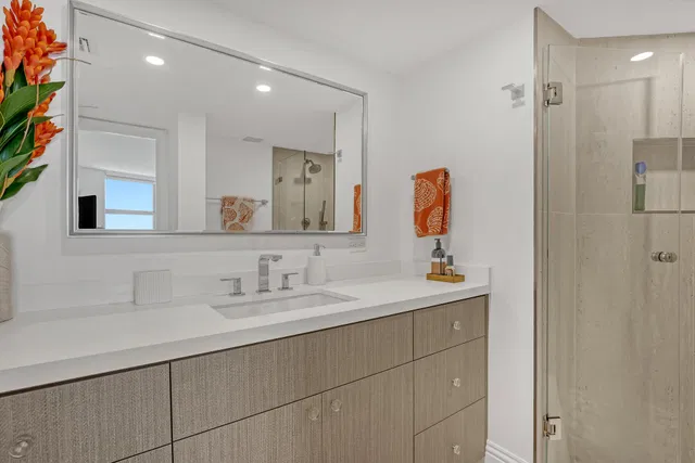 Corniche Singer Island Unit 1703 photo 24