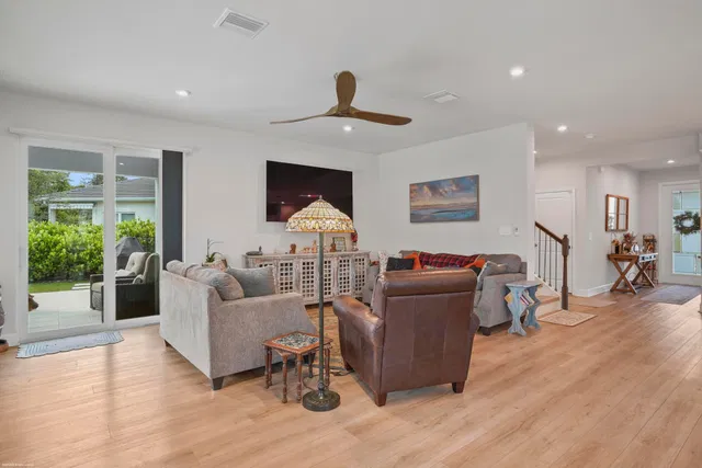 Residence photo 15