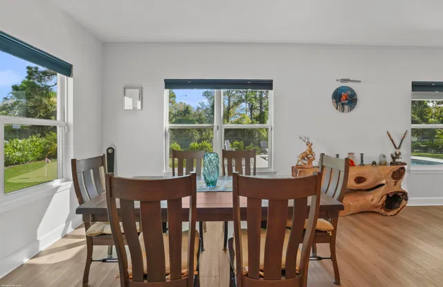 Residence photo 22