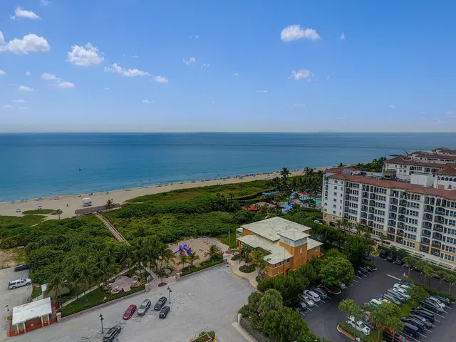 Palm Beach Shores Residence photo 43