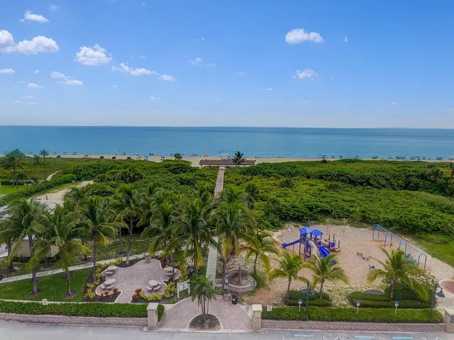 Palm Beach Shores Residence photo 44