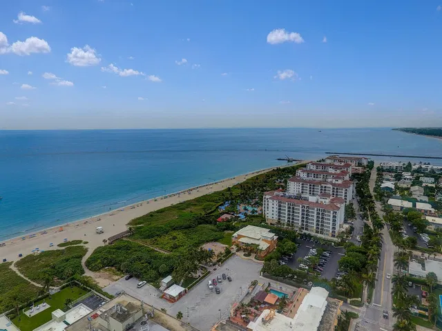 Palm Beach Shores Residence photo 47