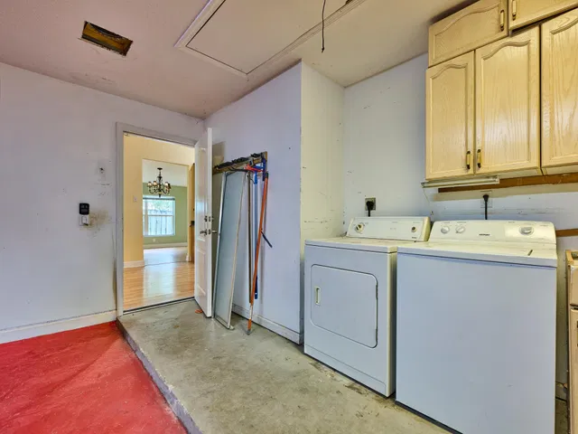Residence photo 17