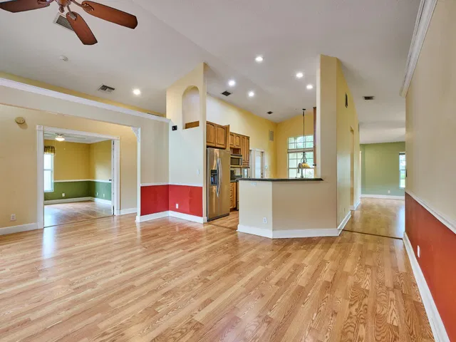 Residence photo 18