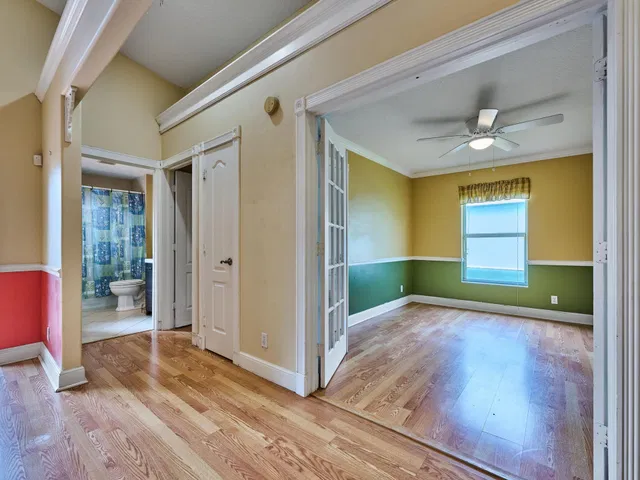 Residence photo 28