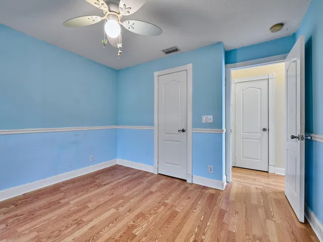 Residence photo 30