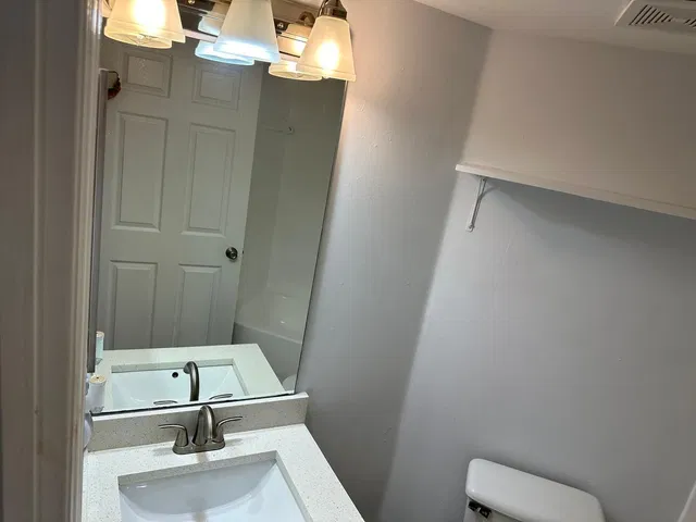  Unit 609 photo 12