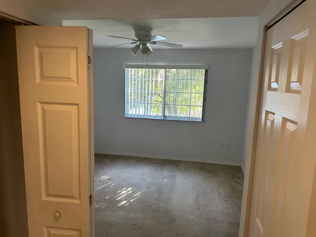  Unit 609 photo 13