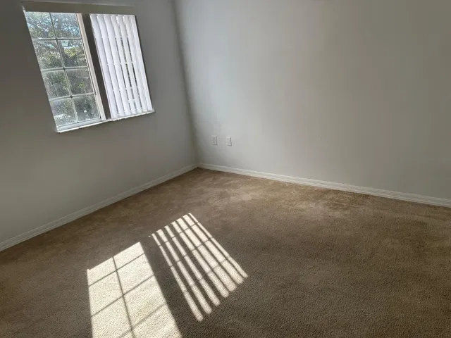  Unit 609 photo 18