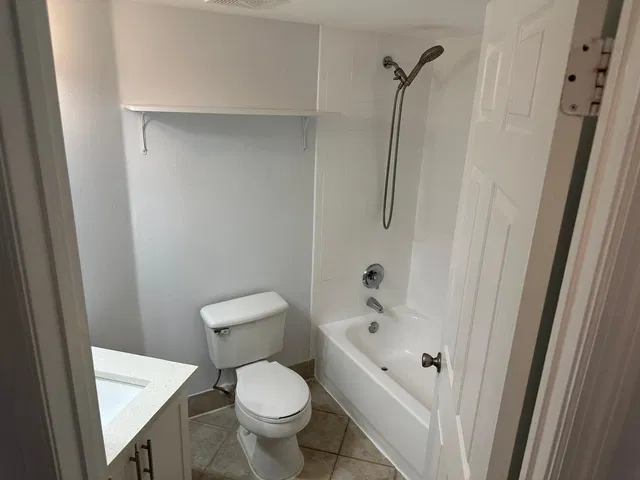  Unit 609 photo 20