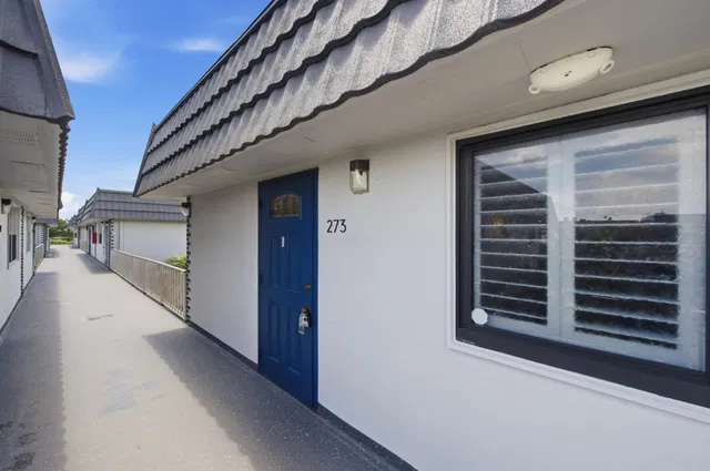 Residence photo 4