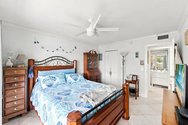 Residence photo 14