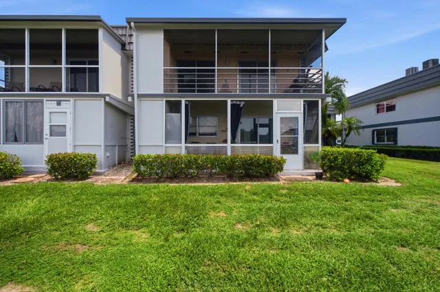 Residence photo 28