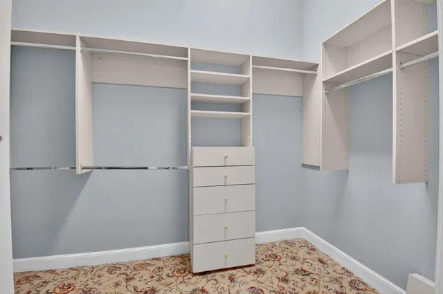 Residence photo 20