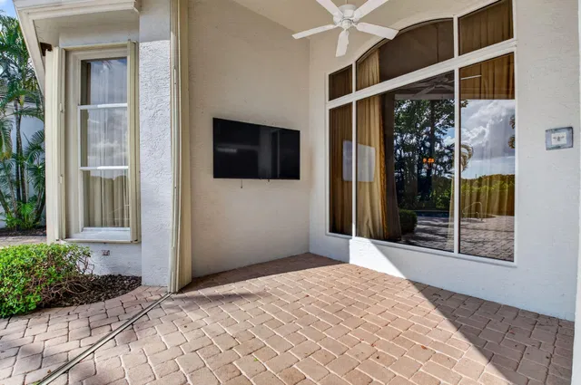 Residence photo 26