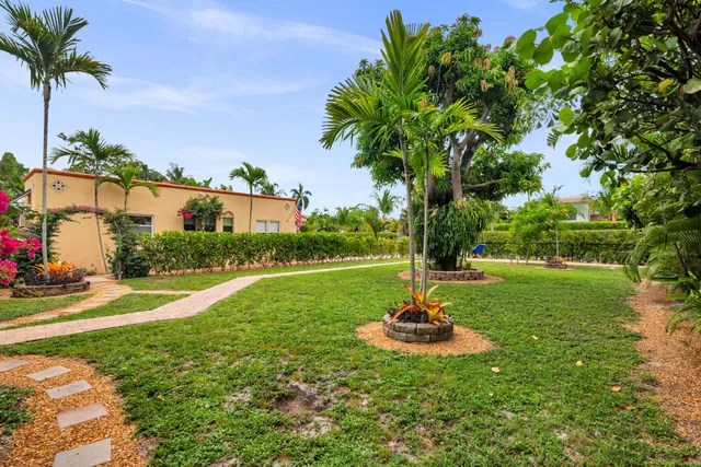 SoSo West Palm Beach Residence photo 27