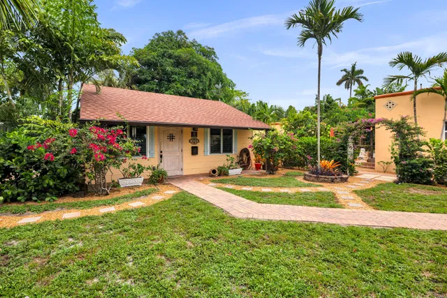 SoSo West Palm Beach Residence photo 32
