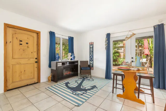 SoSo West Palm Beach Residence photo 33