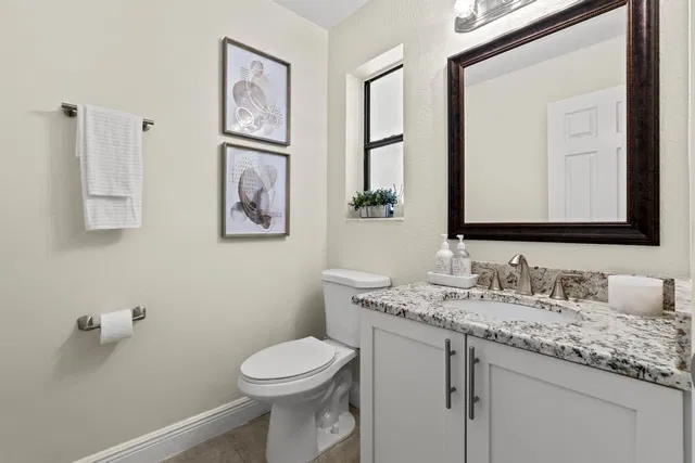  Residence photo 42
