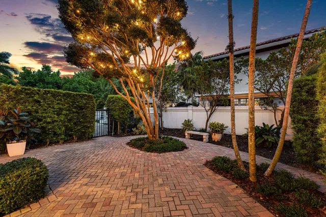 Palm Trail Delray Beach Residence photo 30