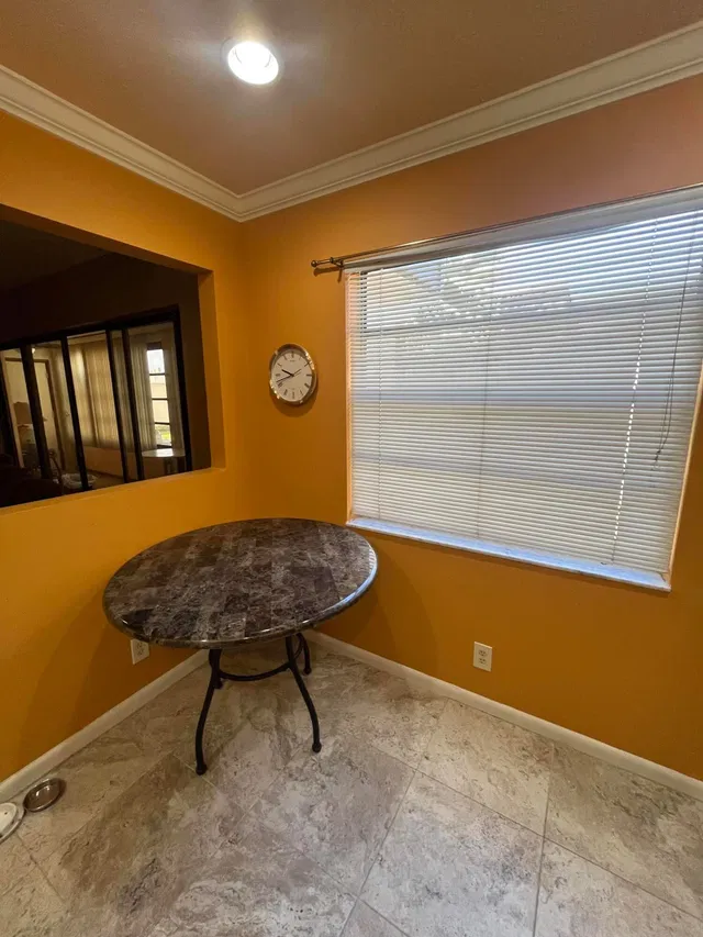 Residence photo 9