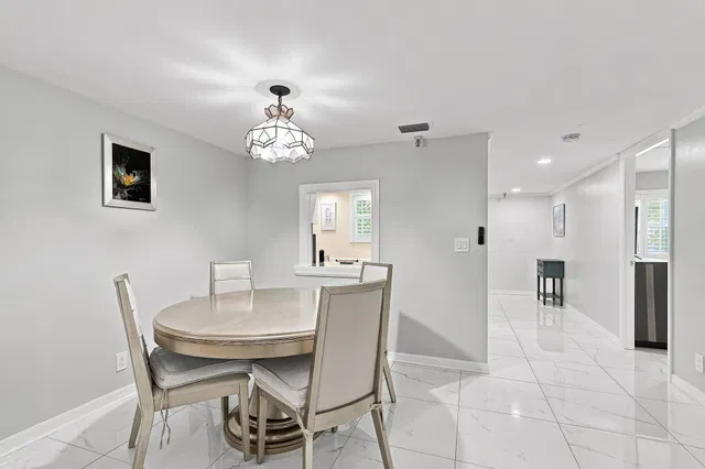 Unit 217 photo 6