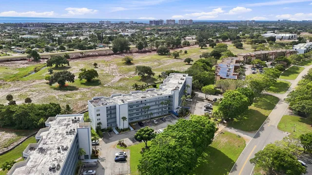 Unit 217 photo 31