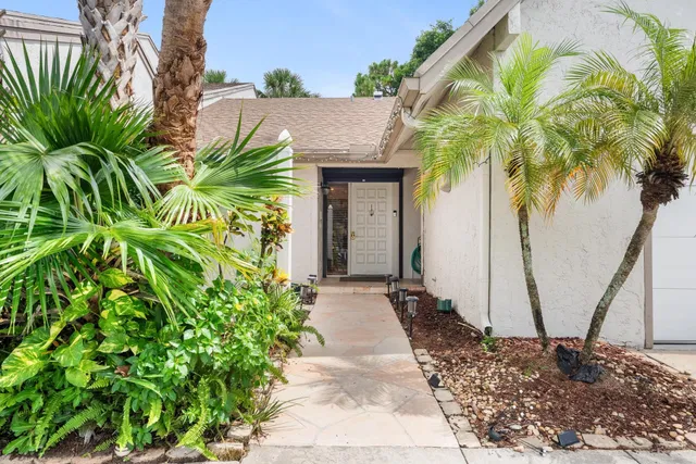 Residence photo 4