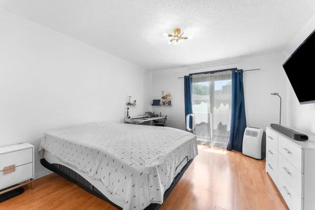 Residence photo 26