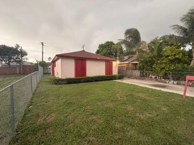 West Palm Beach Residence photo 14