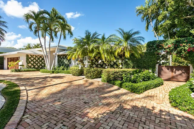 North End Palm Beach Residence photo 2