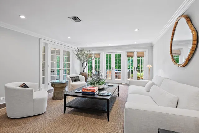 North End Palm Beach Residence photo 4