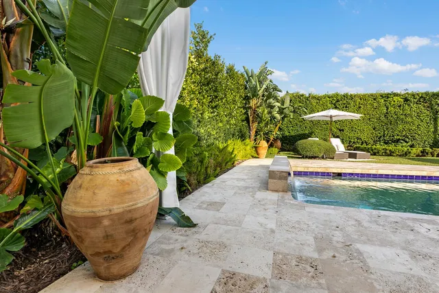 North End Palm Beach Residence photo 21
