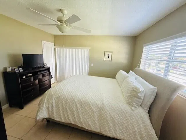  Residence photo 6