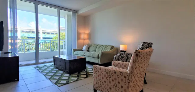 City Palms Unit 315 photo 6