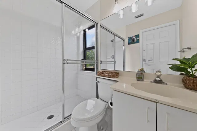 Residence photo 11