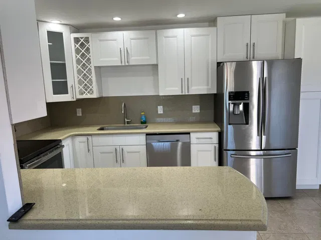 Unit 254 photo 12