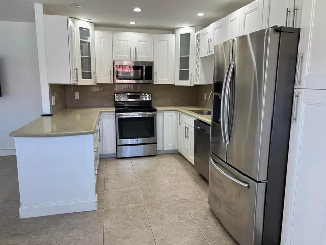  Unit 254 photo 16