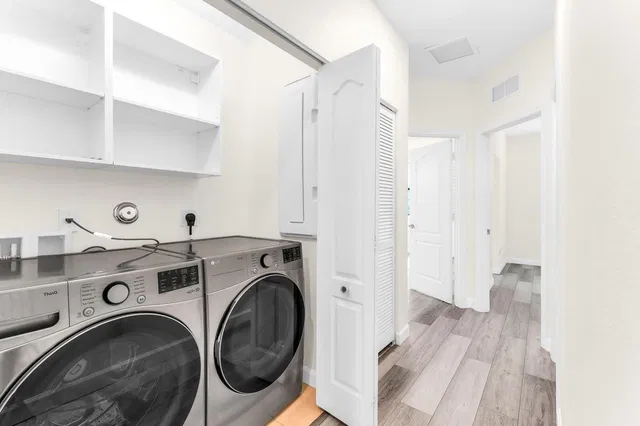  Residence photo 18